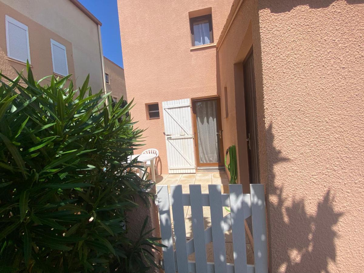 Pavillon 20M De La Plage Des Ayguades Gruissan Exteriér fotografie